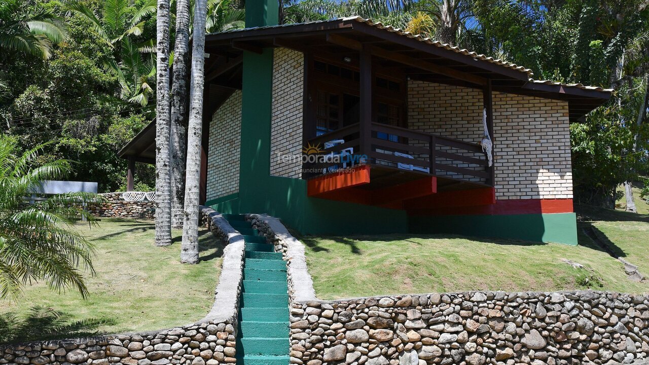 Casa para aluguel de temporada em Porto Belo (Araca)