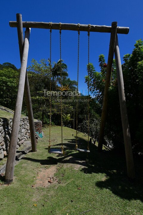 Casa para aluguel de temporada em Porto Belo (Araca)