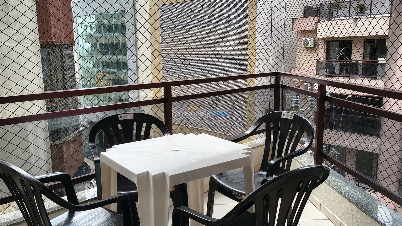 Apartamento para aluguel de temporada em Itapema (Meia Praia)