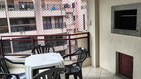 Sacada com churrasqueira