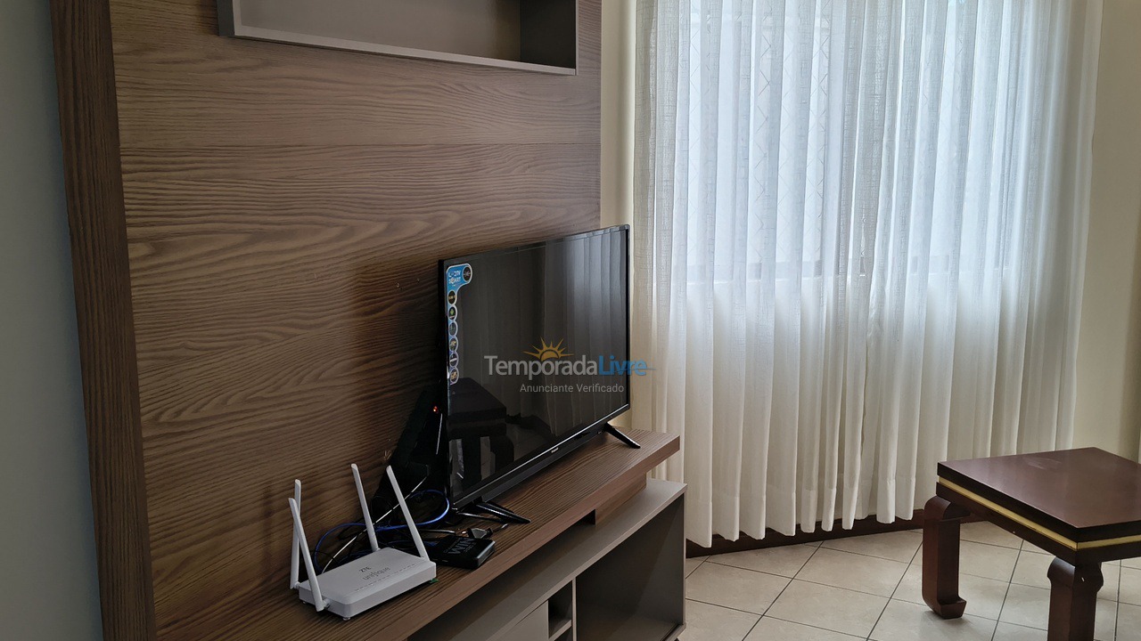 Apartamento para aluguel de temporada em Itapema (Meia Praia)