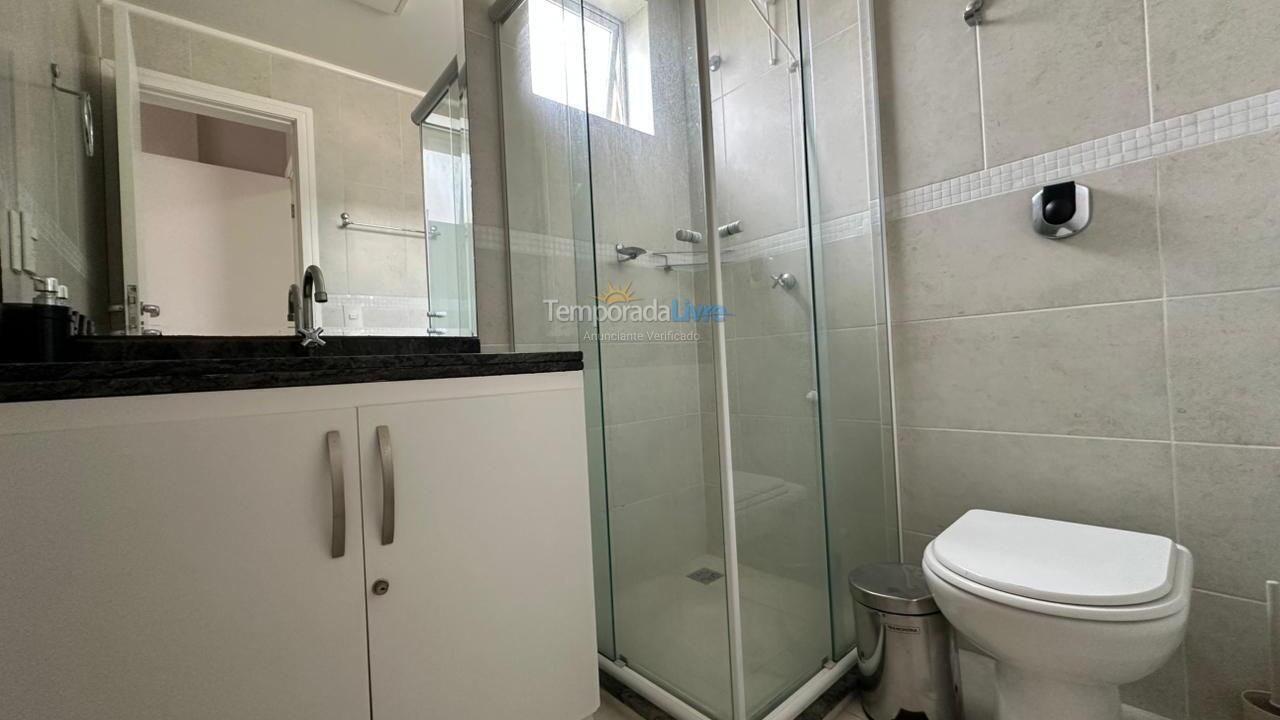 Apartment for vacation rental in Bombinhas (Praia de Bombas)