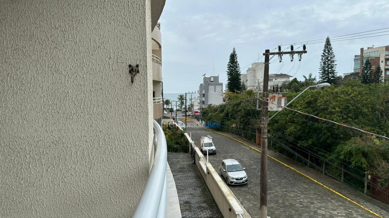 Apartment for vacation rental in Bombinhas (Praia de Bombas)