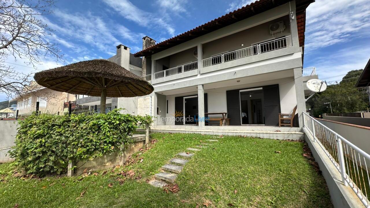 House for vacation rental in Porto Belo (Centro)