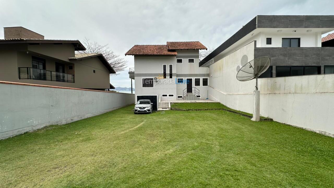 House for vacation rental in Porto Belo (Centro)