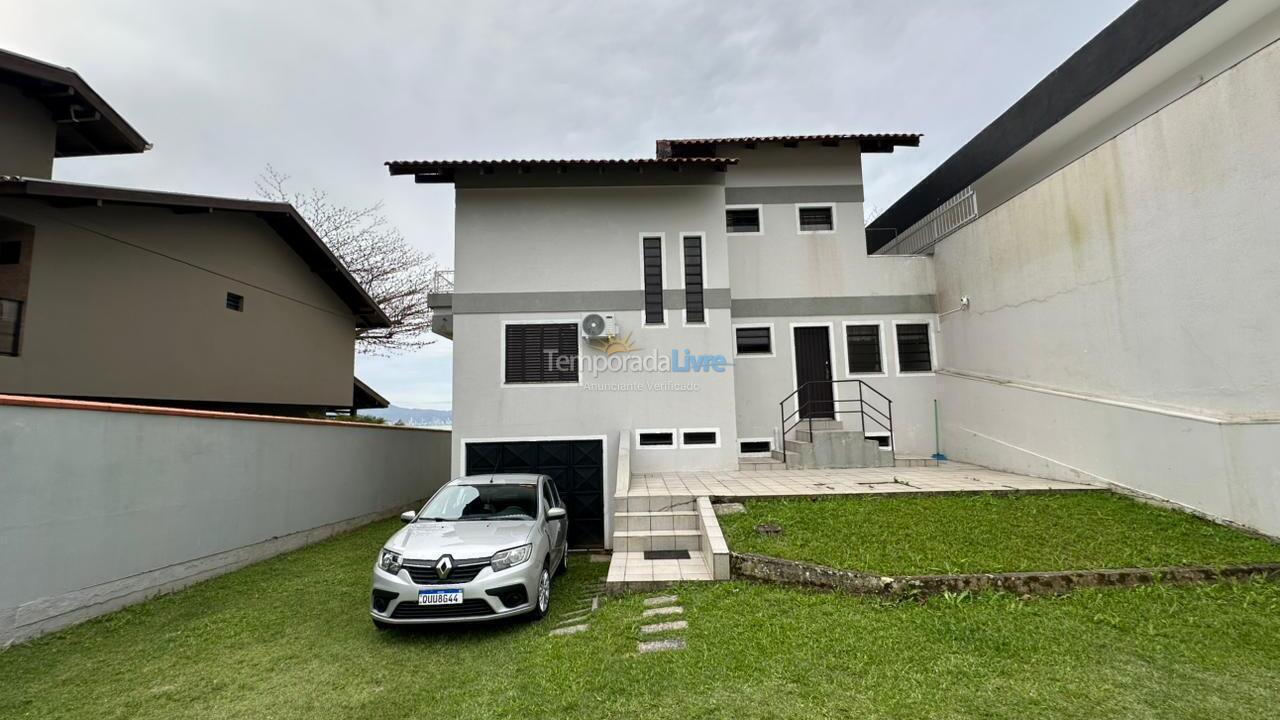 House for vacation rental in Porto Belo (Centro)