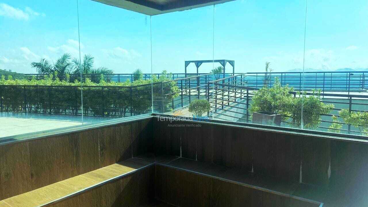 Casa para aluguel de temporada em Capitólio (Escarpas do Lago)