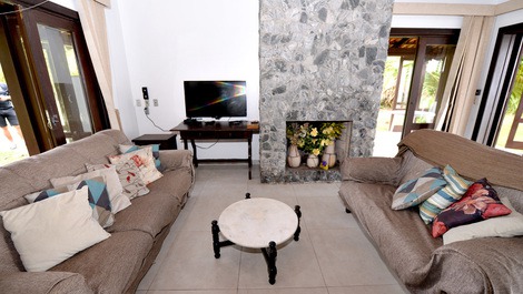 BEAUTIFUL SEASIDE HOUSE IN PORTO BELO WITH 5 DORMITORIES