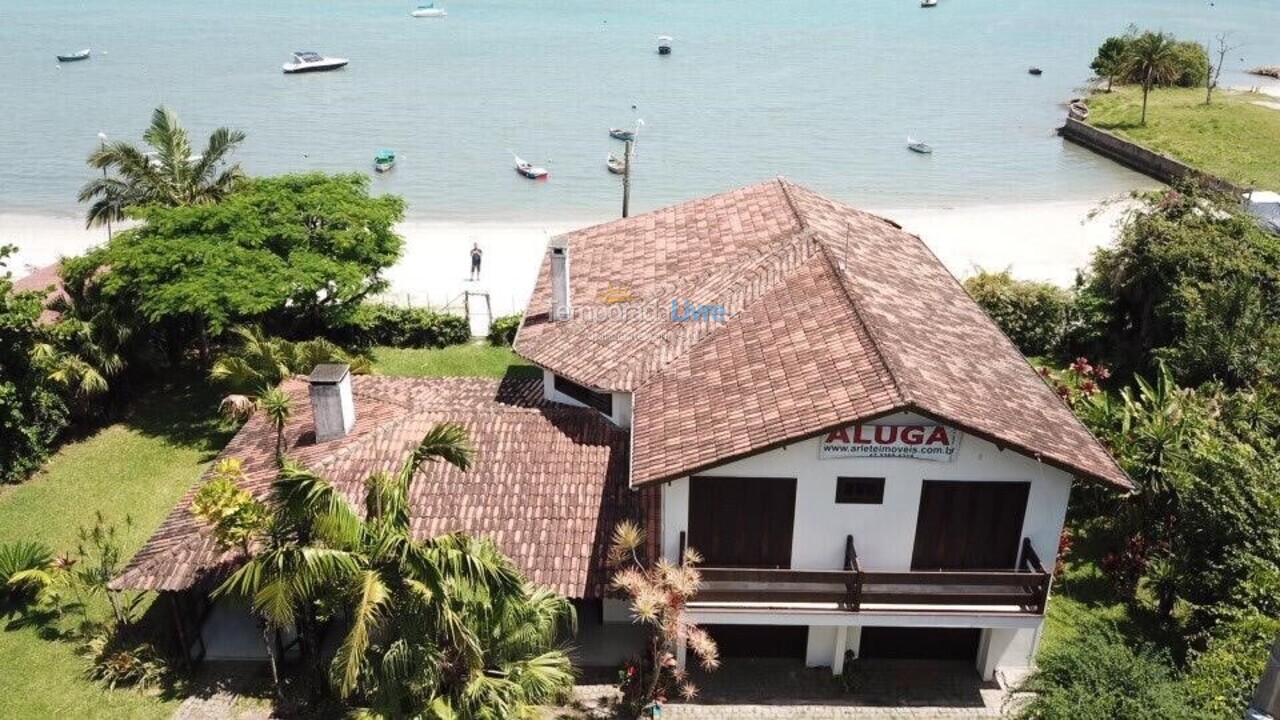 House for vacation rental in Porto Belo (Centro)