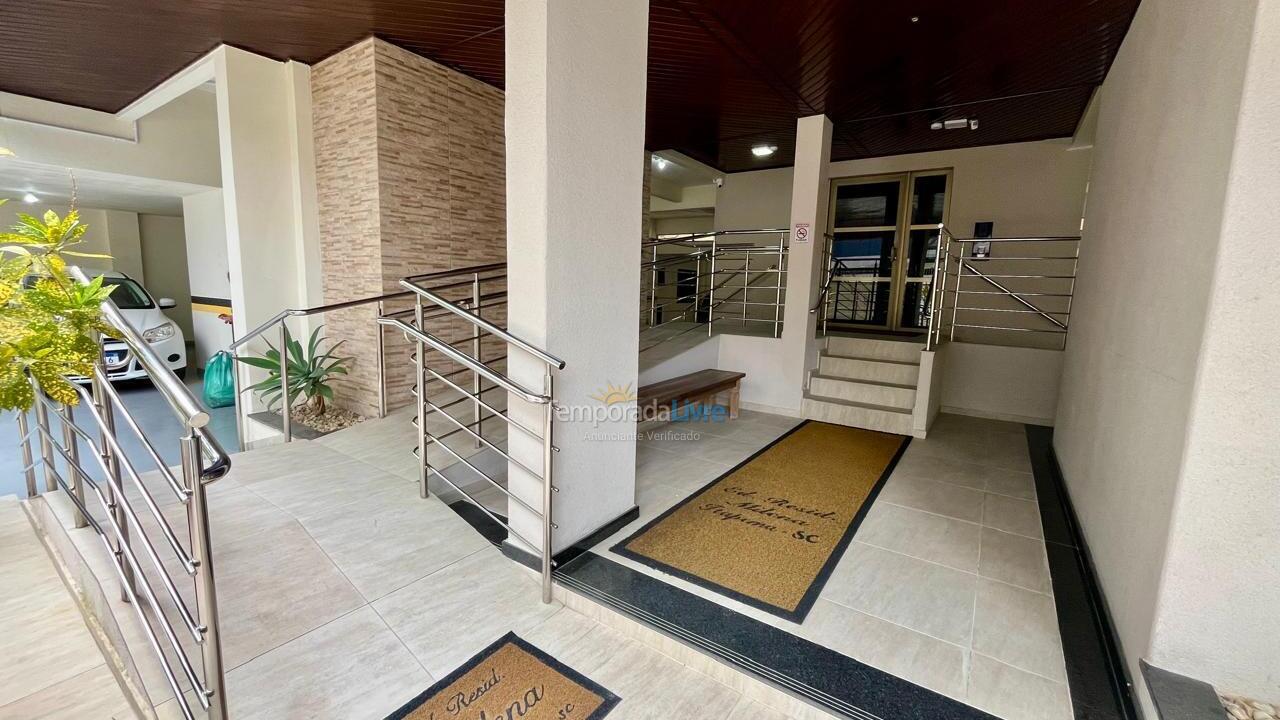 Apartamento para aluguel de temporada em Itapema (Meia Praia)