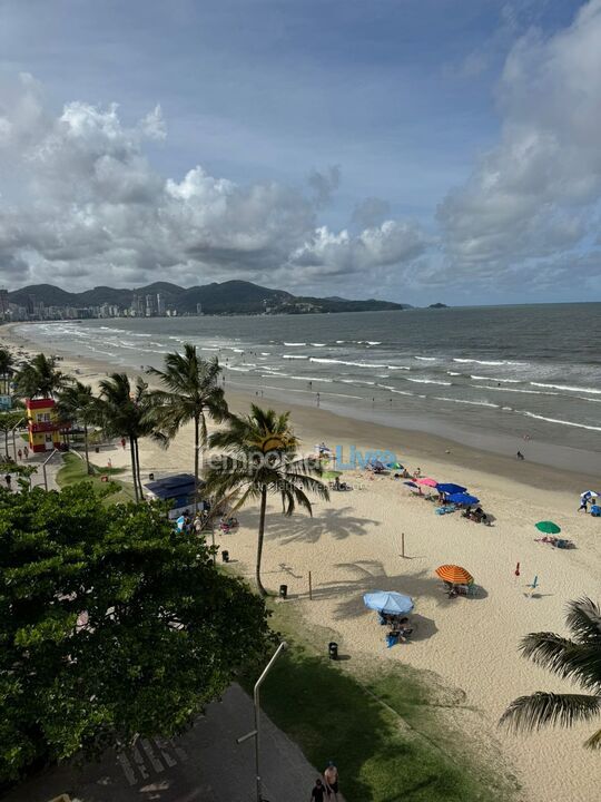 Apartment for vacation rental in Itapema (Meia Praia)