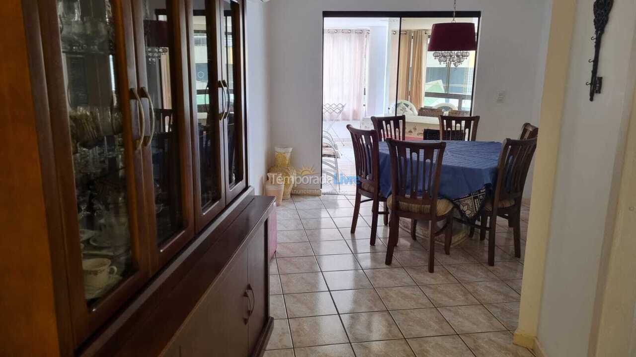 Apartment for vacation rental in Itapema (Meia Praia)