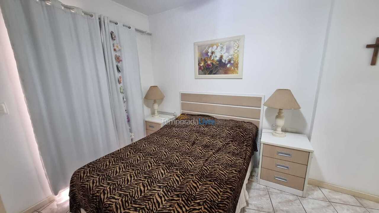 Apartment for vacation rental in Itapema (Meia Praia)