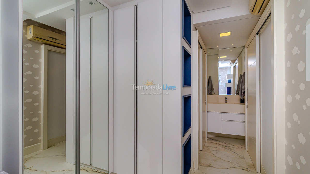 Apartamento para aluguel de temporada em Balneário Camboriú (Centro)