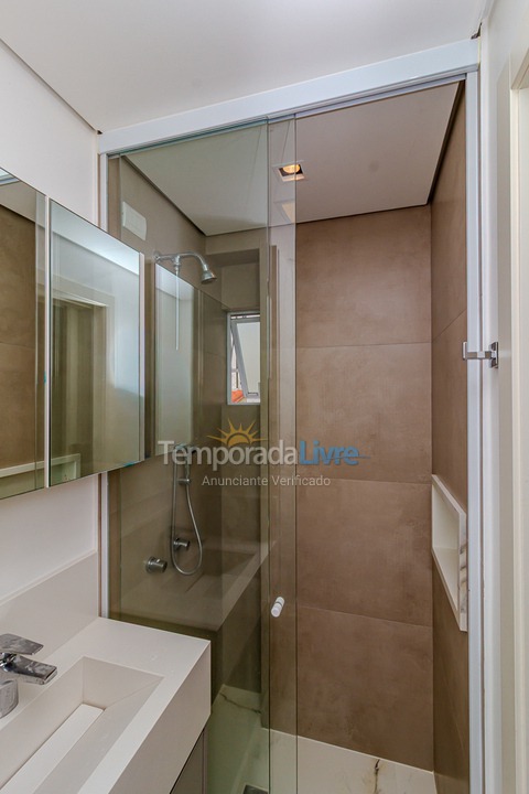 Apartamento para aluguel de temporada em Balneário Camboriú (Centro)