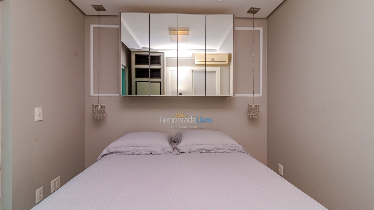 Apartamento para aluguel de temporada em Balneário Camboriú (Centro)