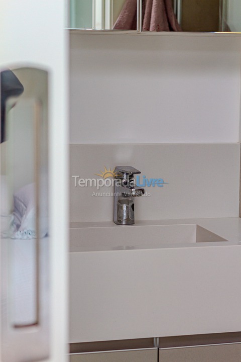 Apartamento para aluguel de temporada em Balneário Camboriú (Centro)