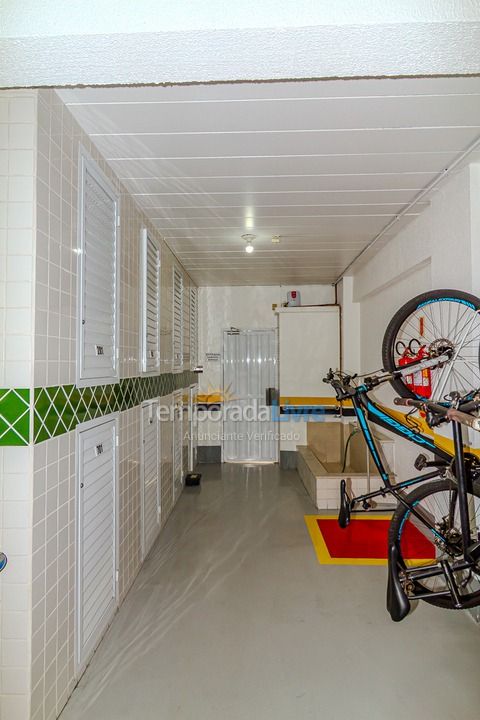 Apartamento para aluguel de temporada em Balneário Camboriú (Centro)