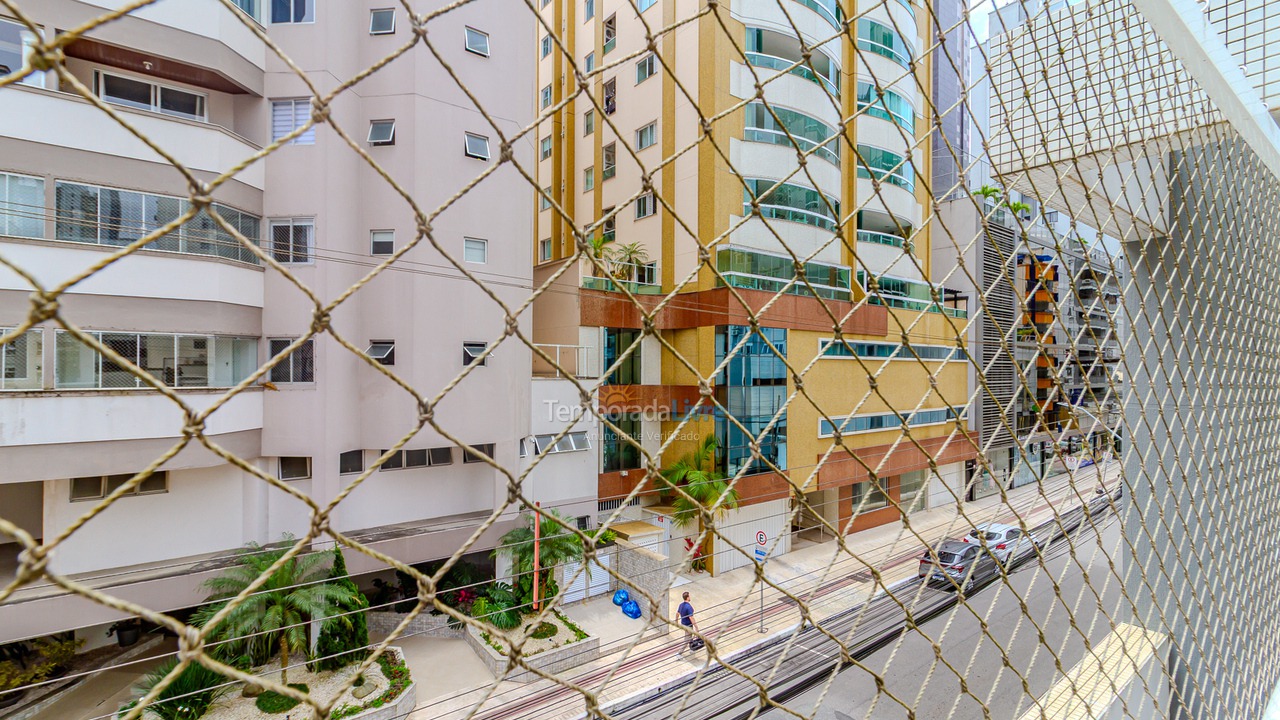 Apartamento para aluguel de temporada em Balneário Camboriú (Centro)