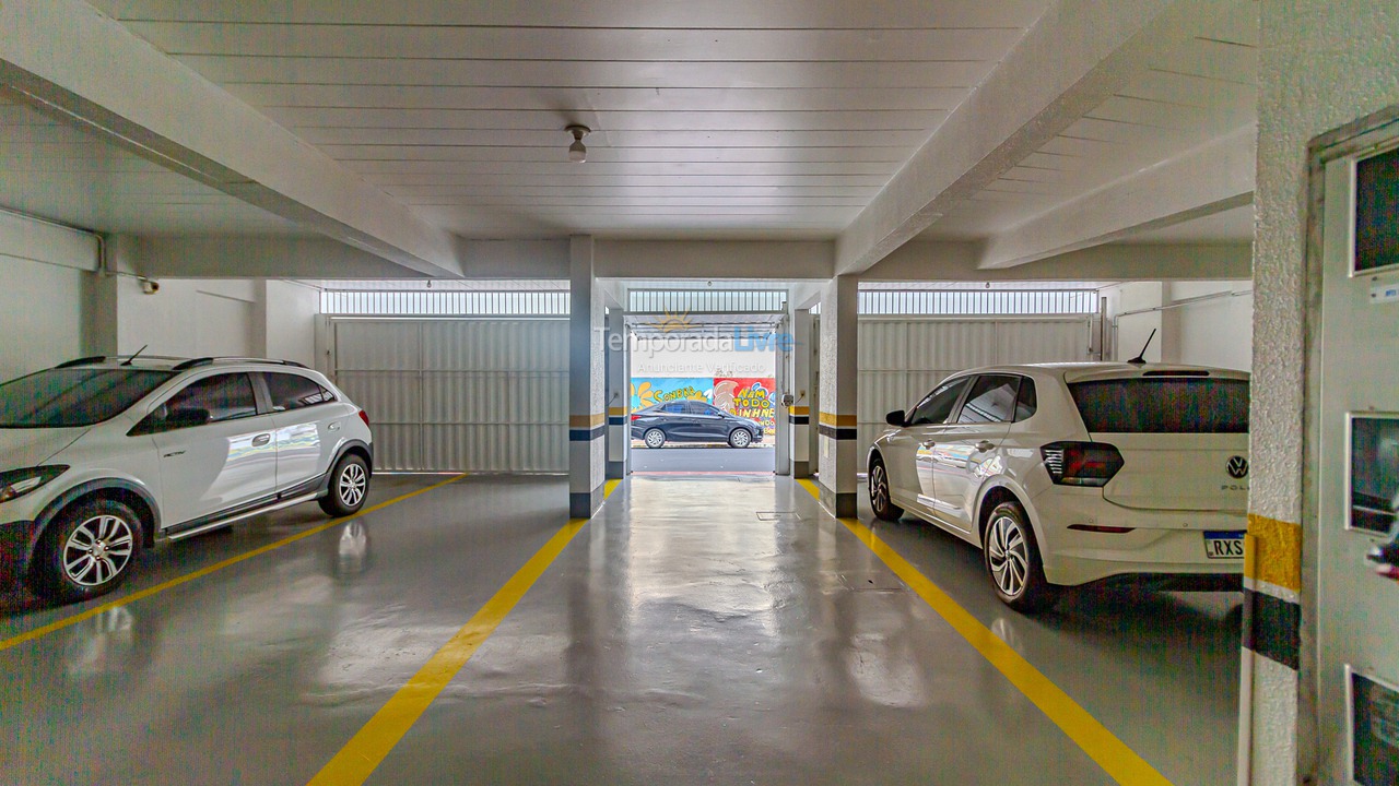 Apartamento para aluguel de temporada em Balneário Camboriú (Centro)