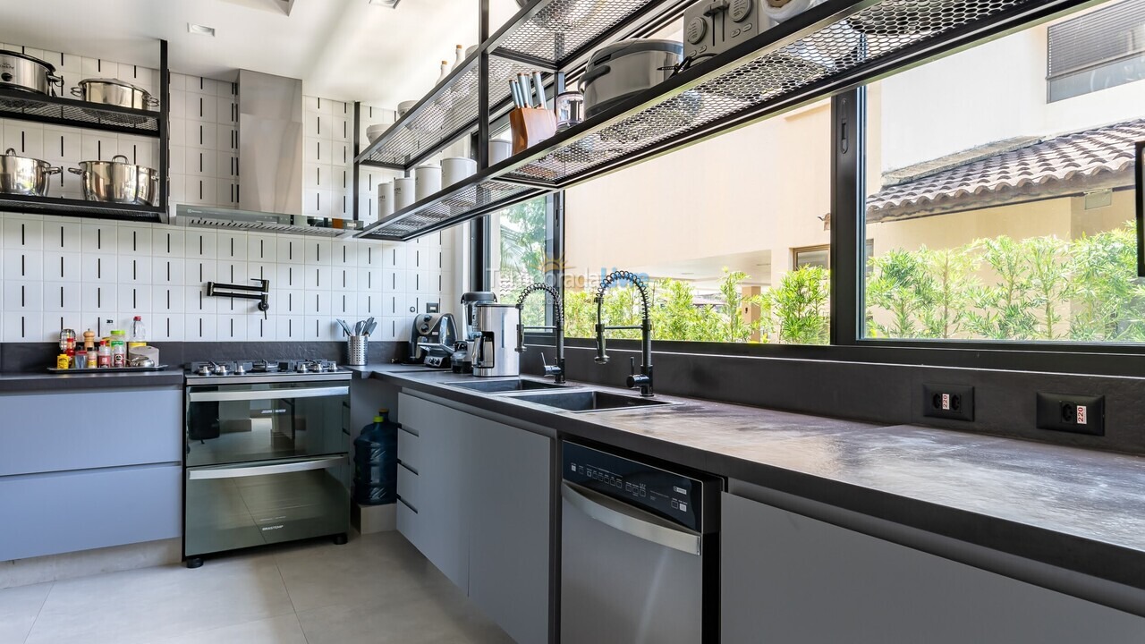 Casa para aluguel de temporada em Porto de Galinhas (Praia do Cupe)