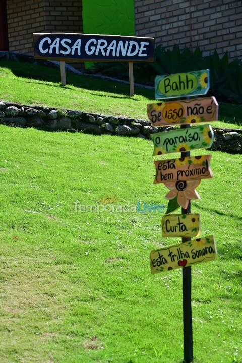 Casa para aluguel de temporada em Porto Belo (Araca)