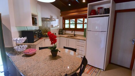 BANGALÔ CASA DAS PALMEIRAS - EXCLUSIVIDADE, CONFORTO E PRIVACIDADE.