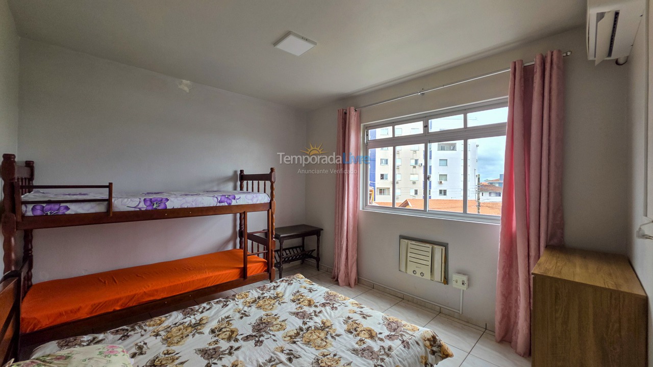 Casa para aluguel de temporada em São Francisco do Sul (Prainha)