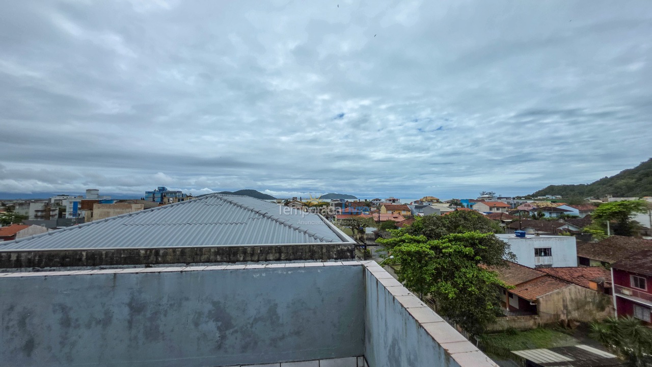 Casa para aluguel de temporada em São Francisco do Sul (Prainha)