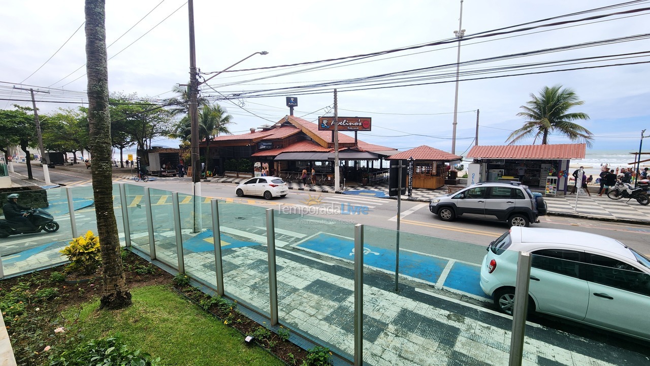 Apartamento para alquiler de vacaciones em Guarujá (Pitangueiras)