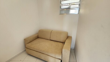 Apartamento frente a la playa con 3 dormitorios (1 suite), 1 plaza de aparcamiento, frente al restaurante.