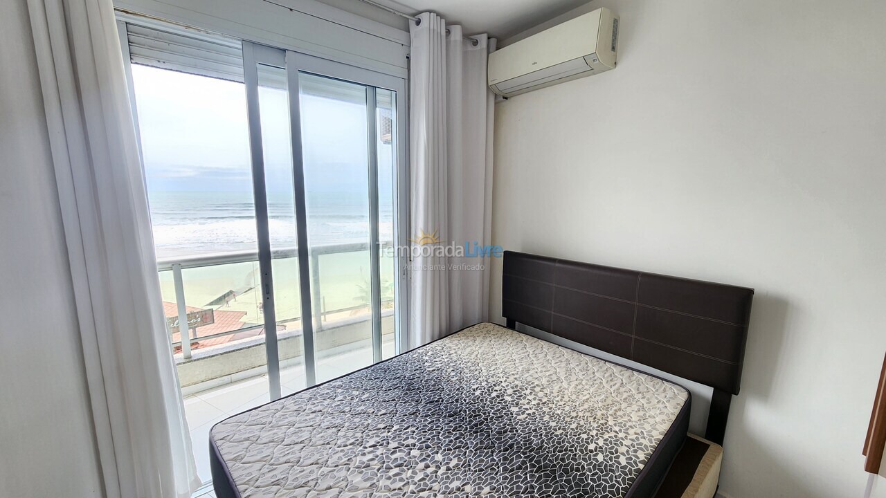 Apartamento para alquiler de vacaciones em Guarujá (Pitangueiras)