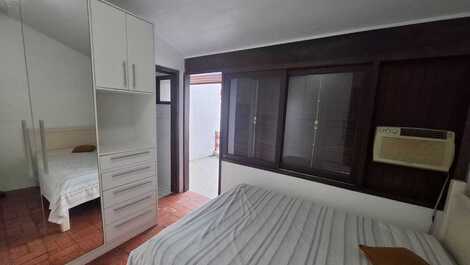 🏖️ Acogedora casa adosada en una comunidad cerrada, ¡a solo 300 metros de la playa!