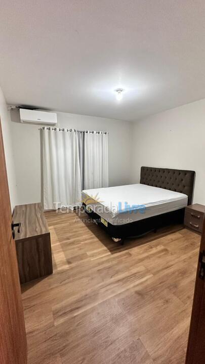 Apartamento para alquiler de vacaciones em Itapema (Meia Praia)