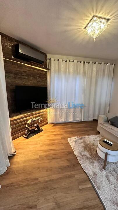 Apartamento para alquiler de vacaciones em Itapema (Meia Praia)
