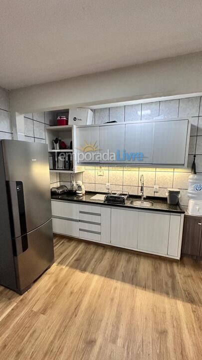 Apartamento para alquiler de vacaciones em Itapema (Meia Praia)