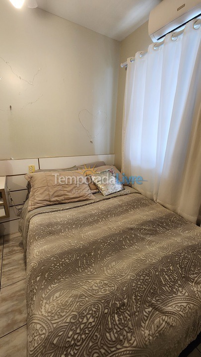 Apartamento para alquiler de vacaciones em Itapema (Meia Praia)