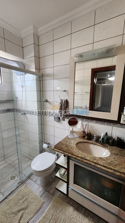 Apartamento para alquiler de vacaciones em Itapema (Meia Praia)