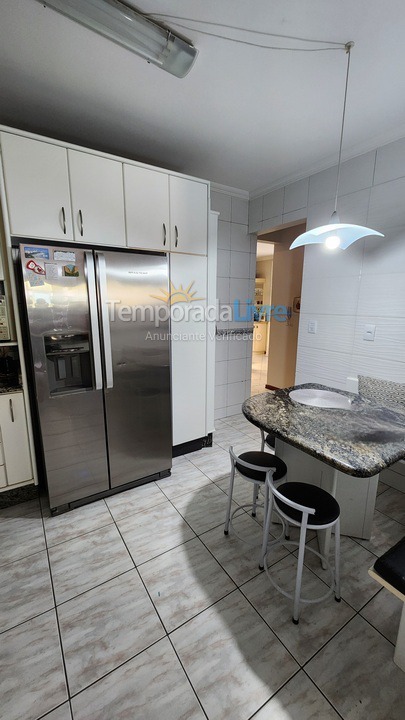 Apartamento para alquiler de vacaciones em Itapema (Meia Praia)