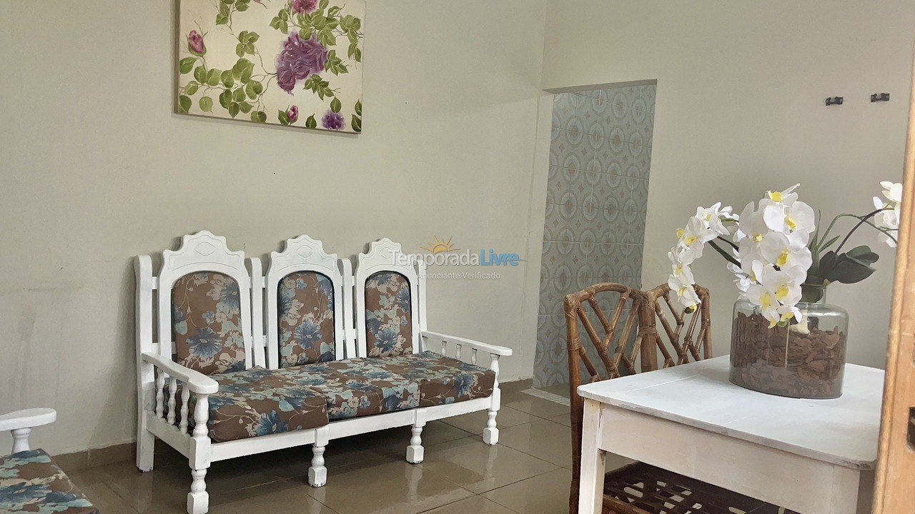 Casa para aluguel de temporada em Praia Grande (Aviação)