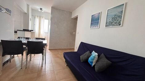 Apto Vila Tupi 250m da praia