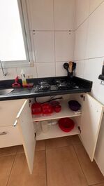 Apto Vila Tupi 250m da praia