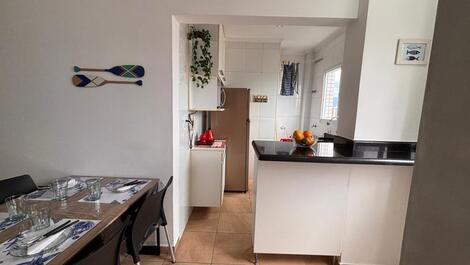 Apto Vila Tupi 250m da praia