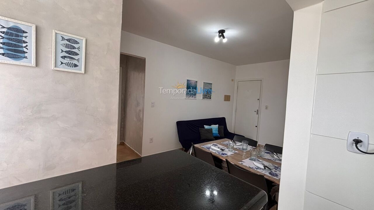 Apartamento para aluguel de temporada em Praia Grande (Vila Tupi)