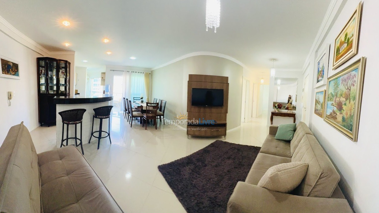 Apartamento para aluguel de temporada em Bombinhas (Praia de Bombas)