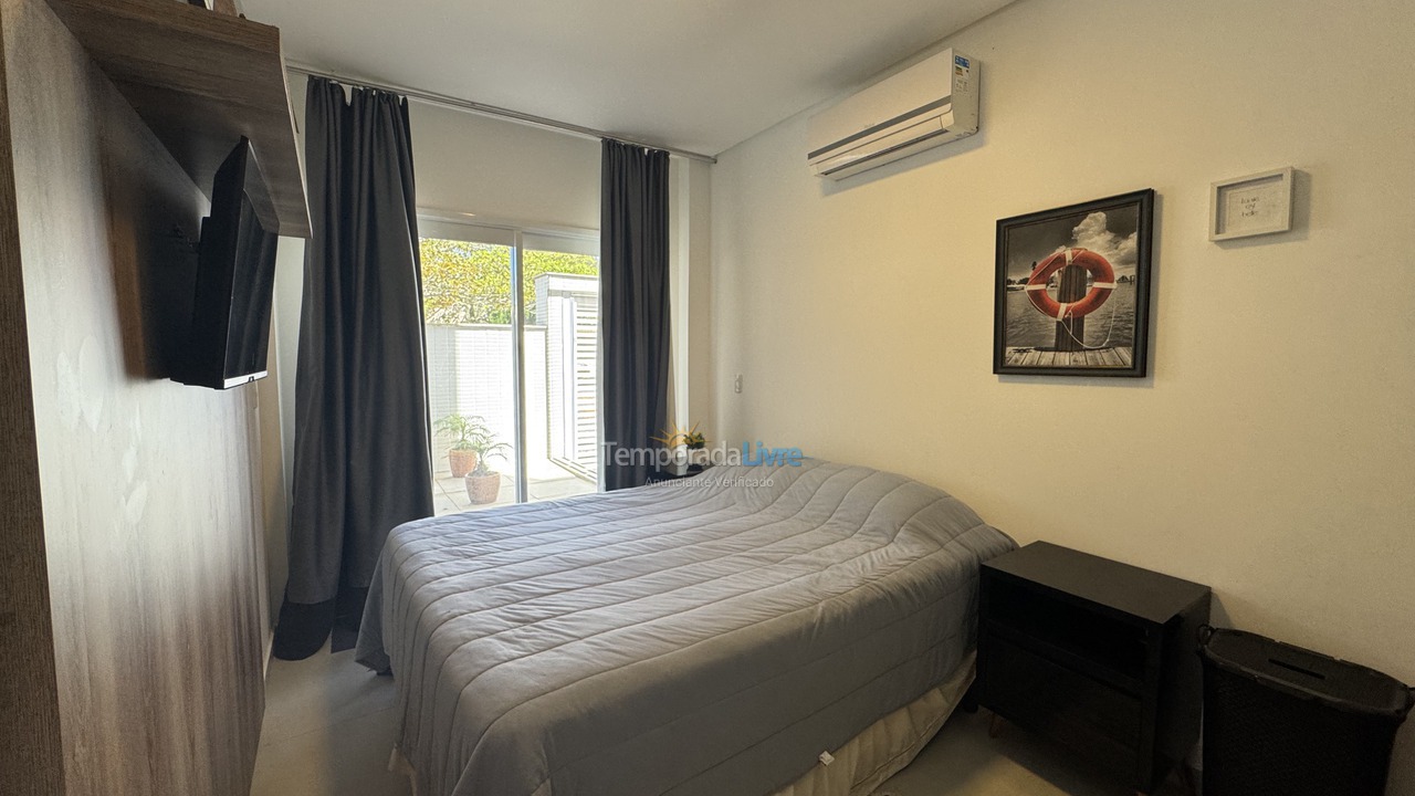 Apartment for vacation rental in Bombinhas (Canto Grande)