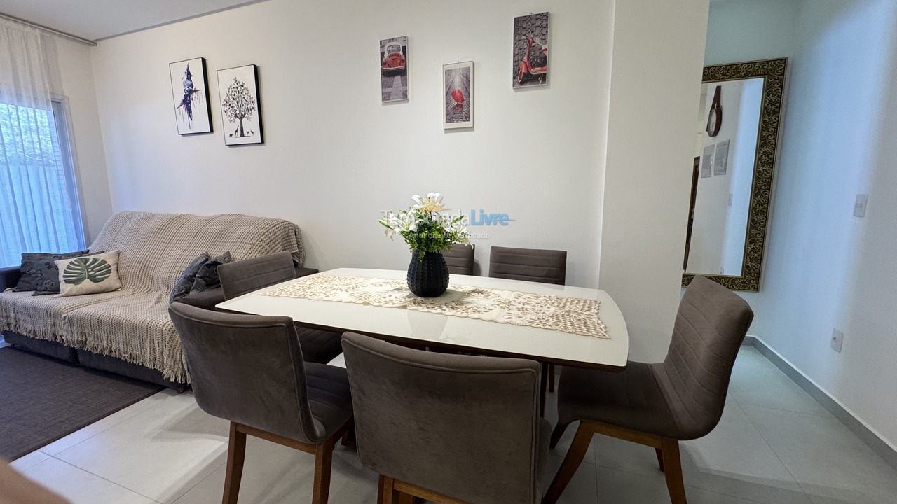 Apartment for vacation rental in Bombinhas (Canto Grande)