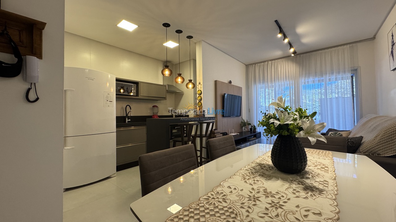 Apartment for vacation rental in Bombinhas (Canto Grande)