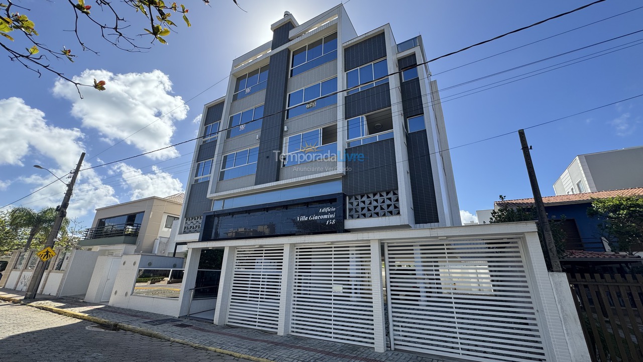 Apartment for vacation rental in Bombinhas (Canto Grande)