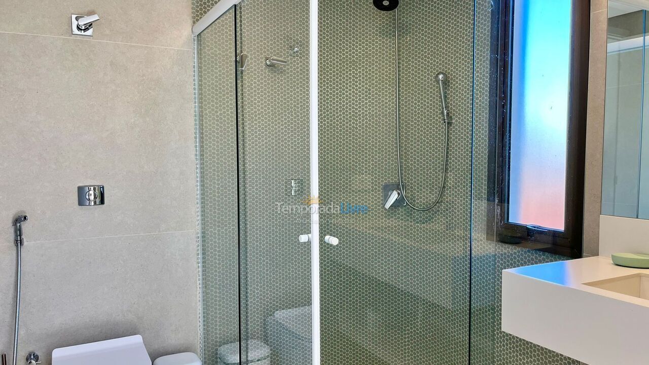 Casa para alquiler de vacaciones em São Sebastião (Juquehy)